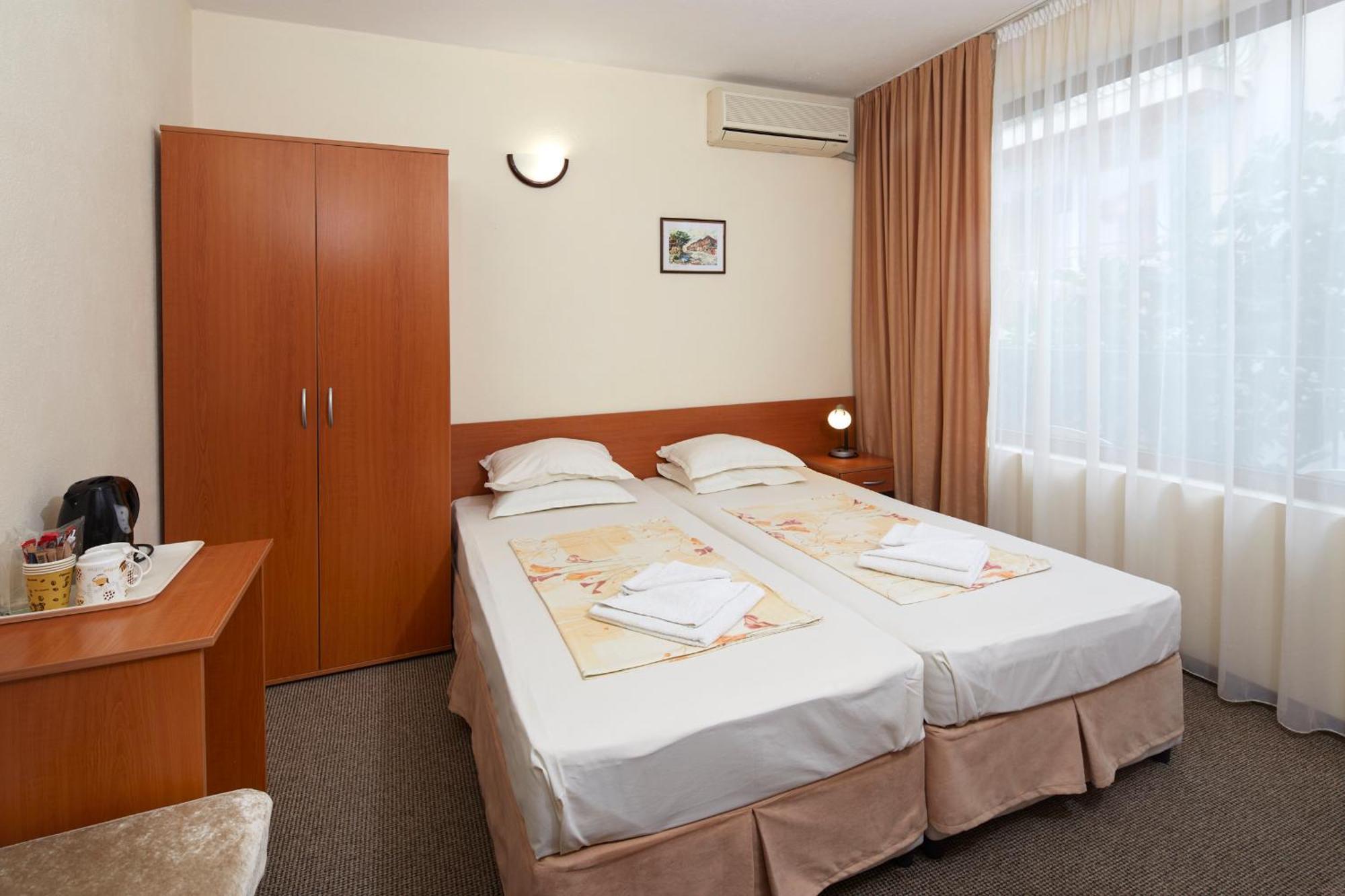 Nirvana Guest House Nesebar Exteriör bild